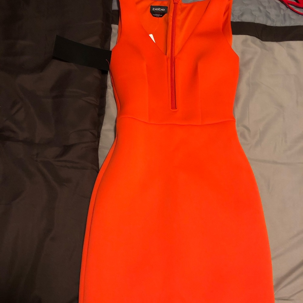 BEBE deep V Club Dress